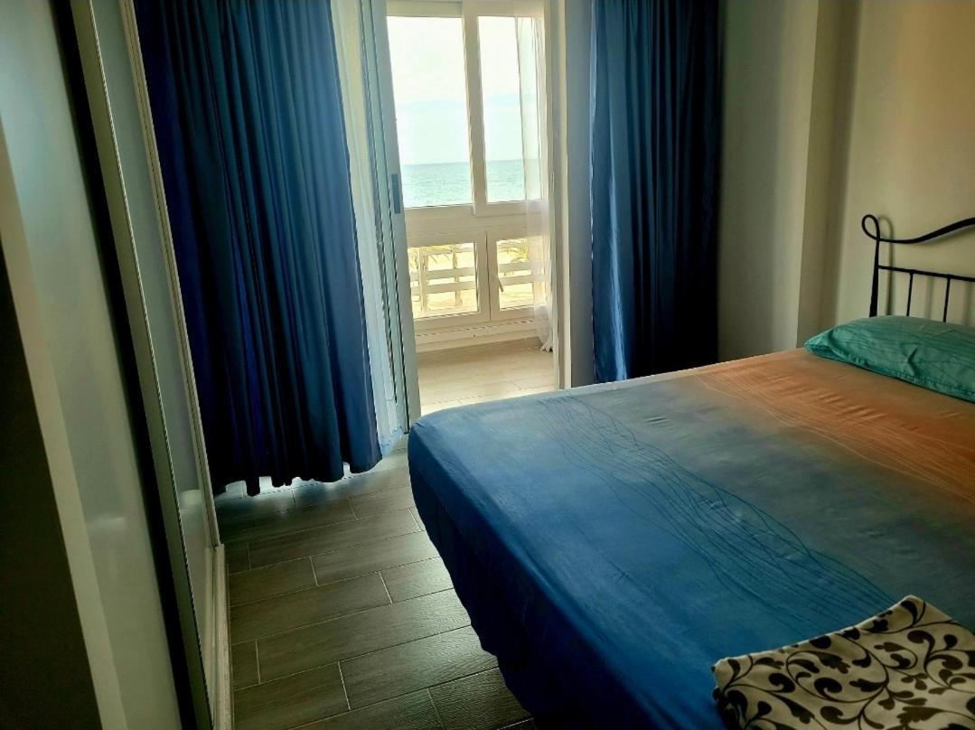 Playa El Campello & Parking Wifi Apartment Bagian luar foto