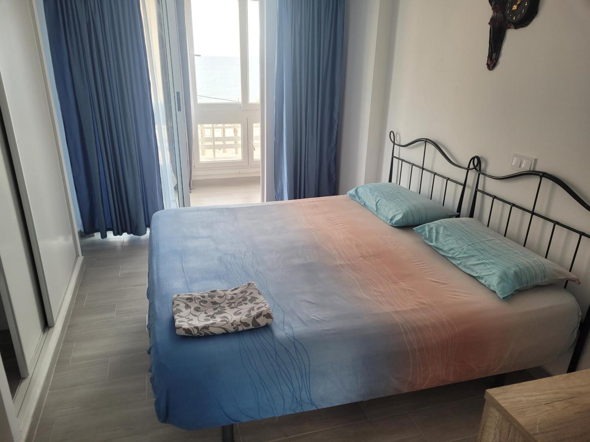 Playa El Campello & Parking Wifi Apartment Bagian luar foto